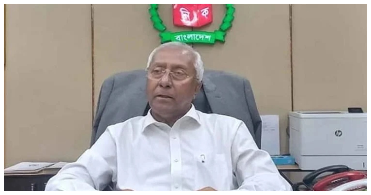 নির্বাচন কমিশন (ইসি) সচিবালয়ের সিনিয়র সচিব আখতার আহমেদ । ছবি: বাসস