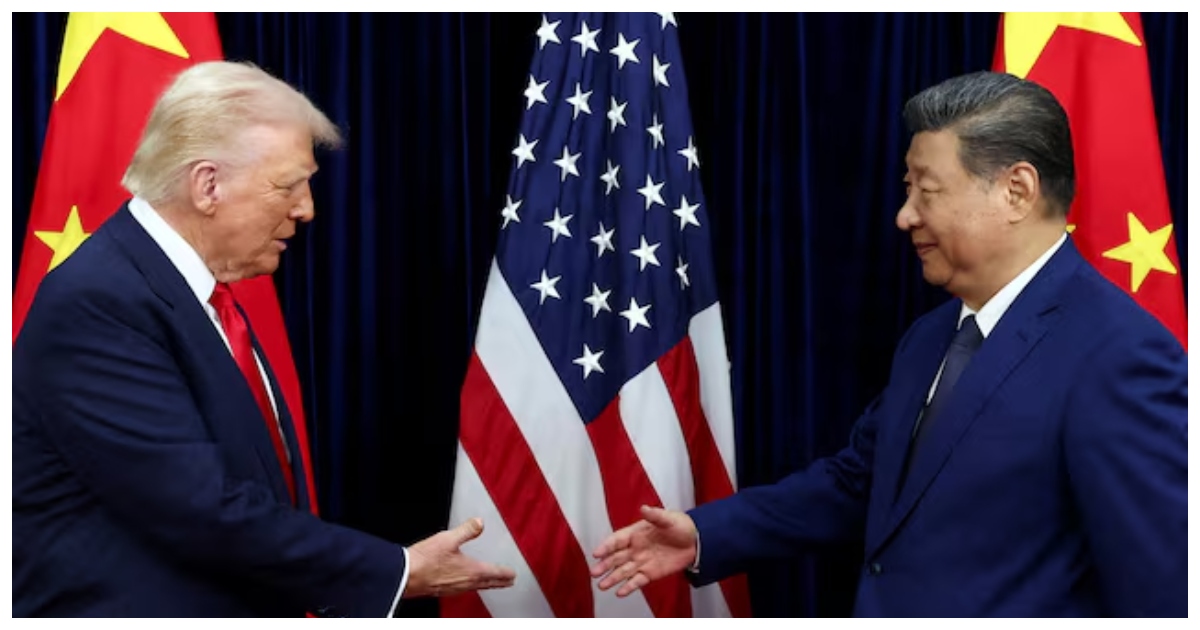 প্রেসিডেন্ট ডনাল্ড ট্রাম্প (বাঁ পাশে) ও চীনের প্রেসিডেন্ট শি জিনপিং। ছবি: রয়টার্স