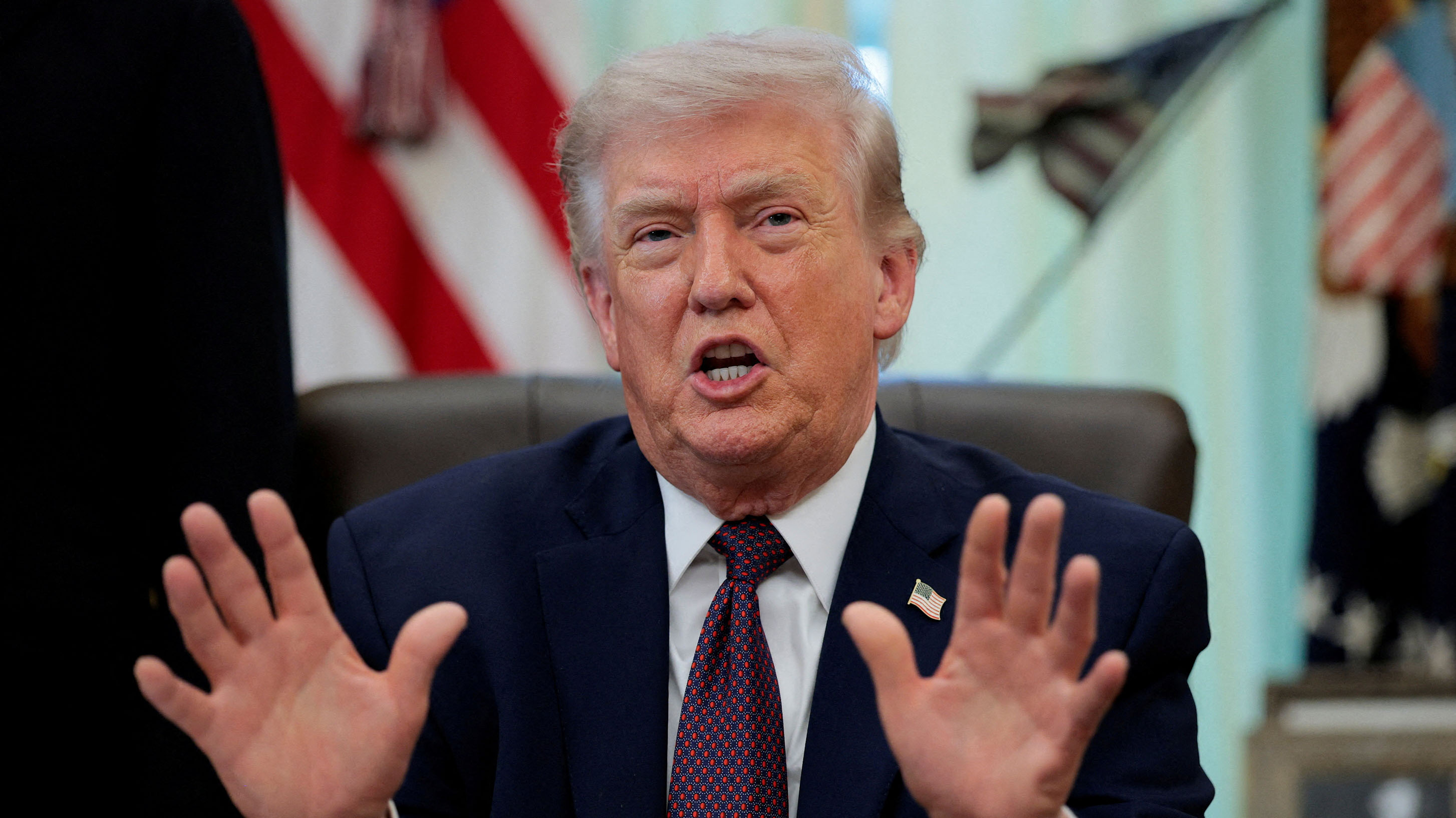 বাতিল হতে পারে জন্মসূত্রে নাগরিকত্ব সীমিত করার ট্রাম্পের আদেশ